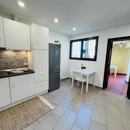 Americas And Nightlife * Playa de las Américas